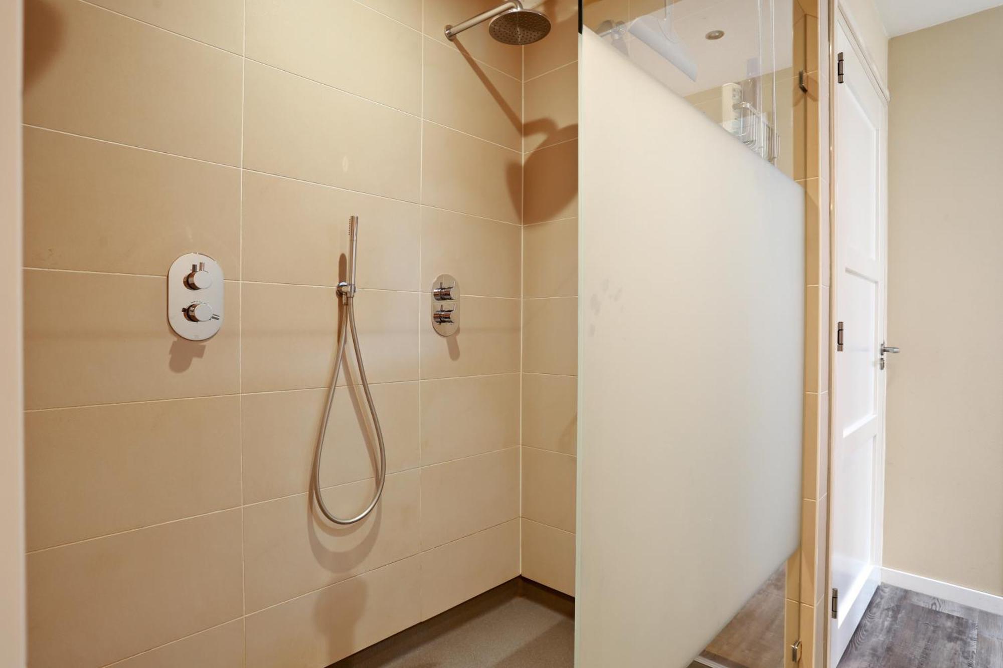 B&B - Sauna D'Olle Pastorie Vierhuizen 외부 사진