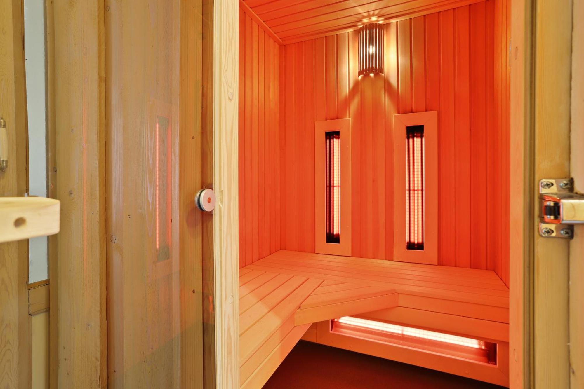 B&B - Sauna D'Olle Pastorie Vierhuizen 외부 사진
